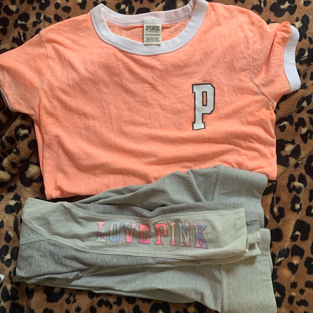 a thing vs pink sets